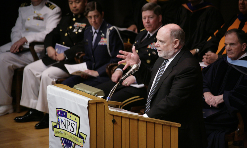 Computer Science Alumnus Keynotes Spring Quarter Graduation